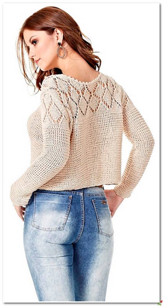 Укороченный пуловер спицами