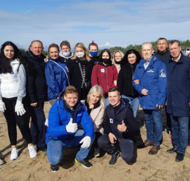 Международная экологическая акция
«Чистый берег» прошла в
Кронштадте