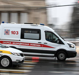 «Единая Россия» предложила
сделать бесплатными звонки в
ковид-центры и обеспечить специальные
тарифы в такси для врачей