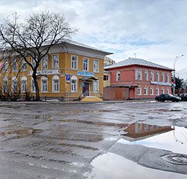 По инициативе «Единой России»
в Вологодской области разработают
программу ремонта центральных улиц в
райцентрах и сельских поселениях