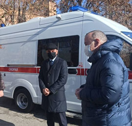 Районной больнице в Северной
Осетии подарили реанимобиль