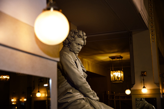 Beethoven bust at the Wiener Konzerthaus © WienTourismus / Peter Rigaud