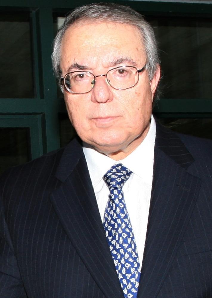 Georgios Babiniotis - Wikipedia